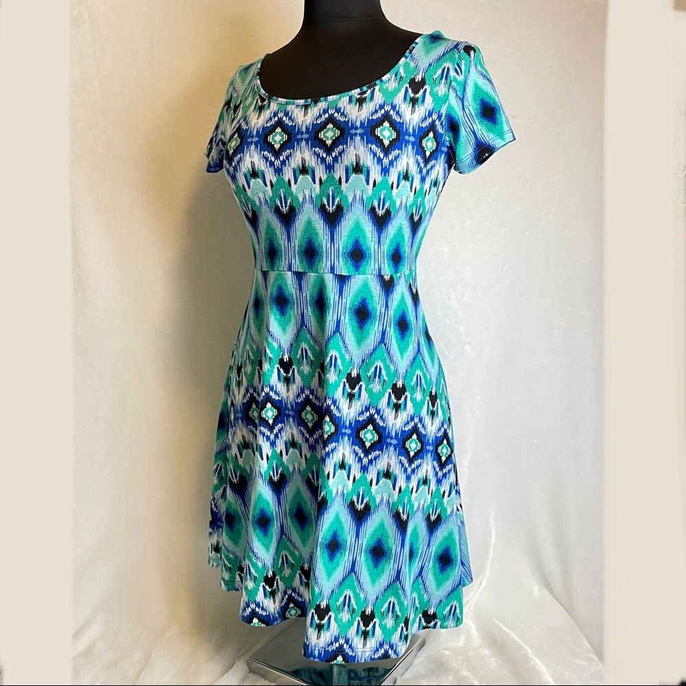 Bobbie Brooks Dress Small S Midi Blue Boho Colorful Flare Dress Short Sleeves